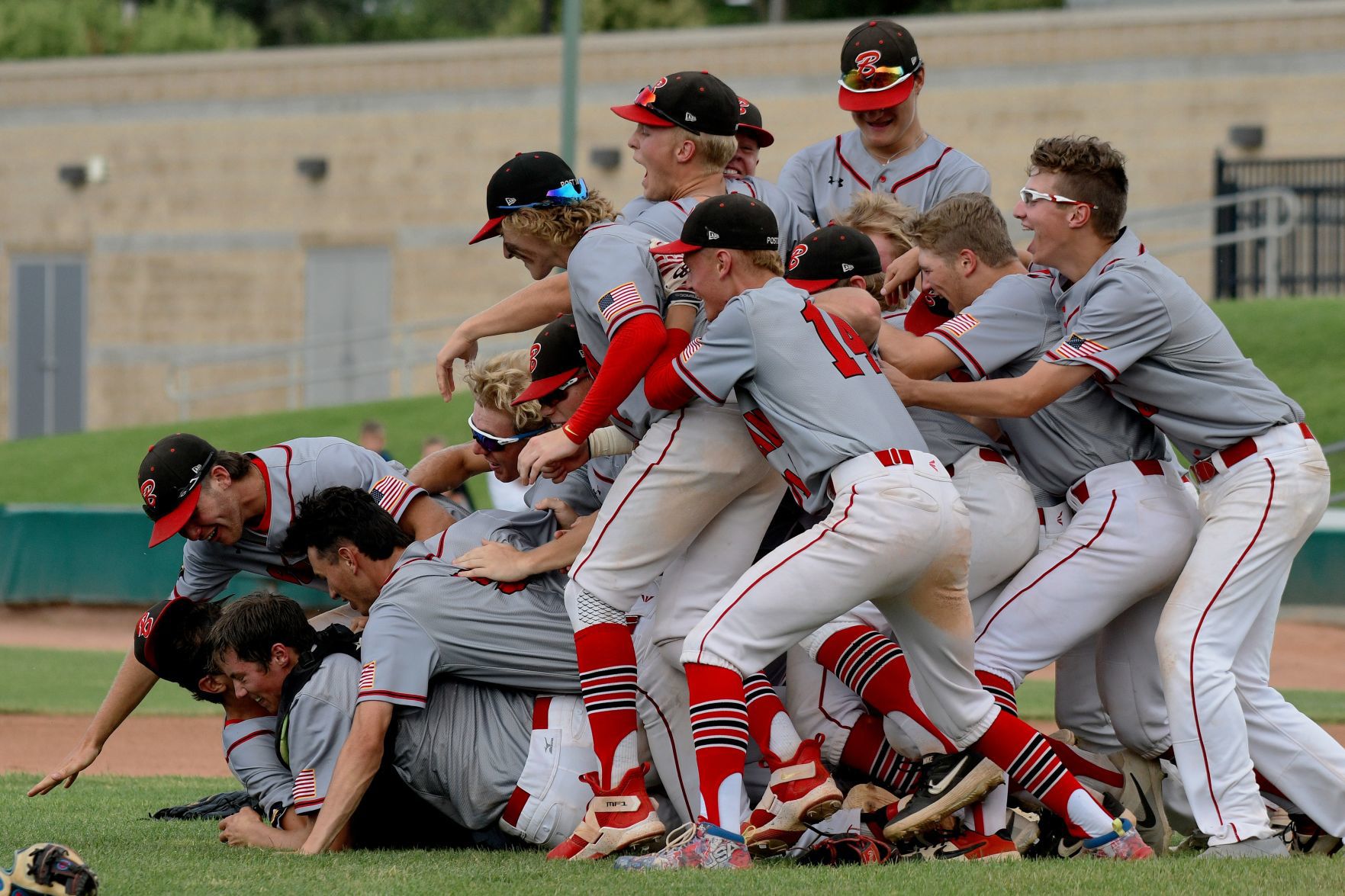 Bozeman Bucks defeat the Billings Royals to win State AA Legion title